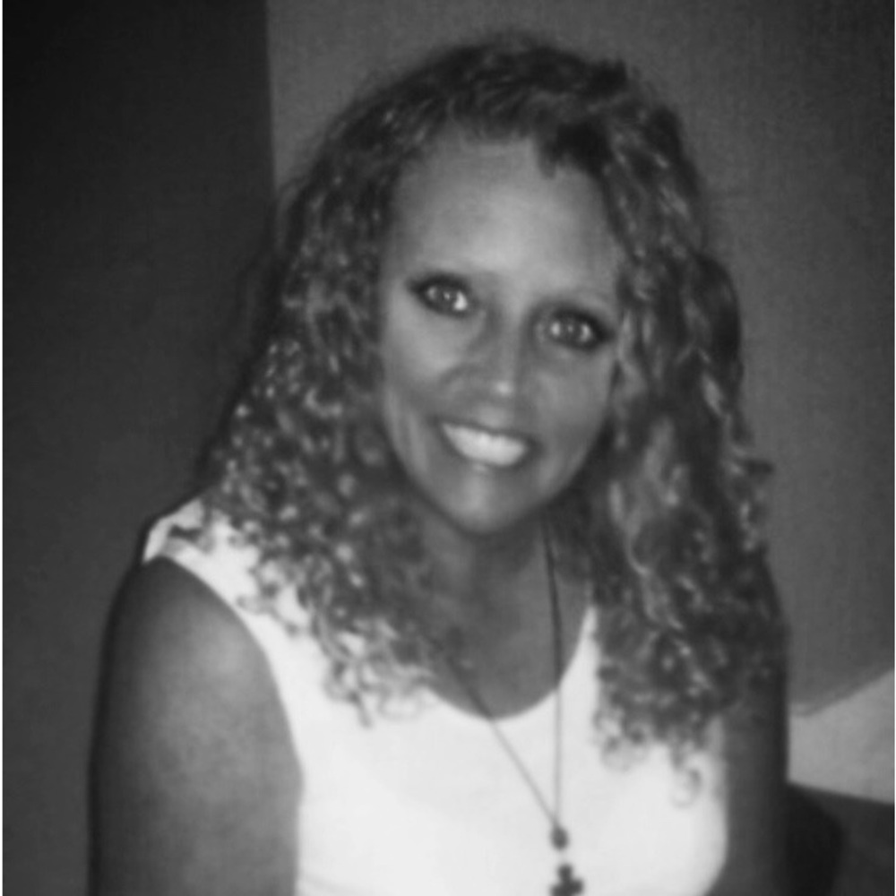 Meet your Posher, Angie